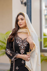 Pakistani Suit with pure Fox fabric EAPK0049